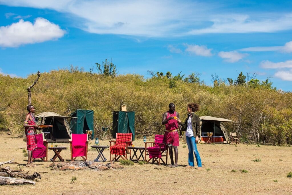 Saruni-Basecamp-Basecamp-Dorobo-Mobile-camp-refreshments